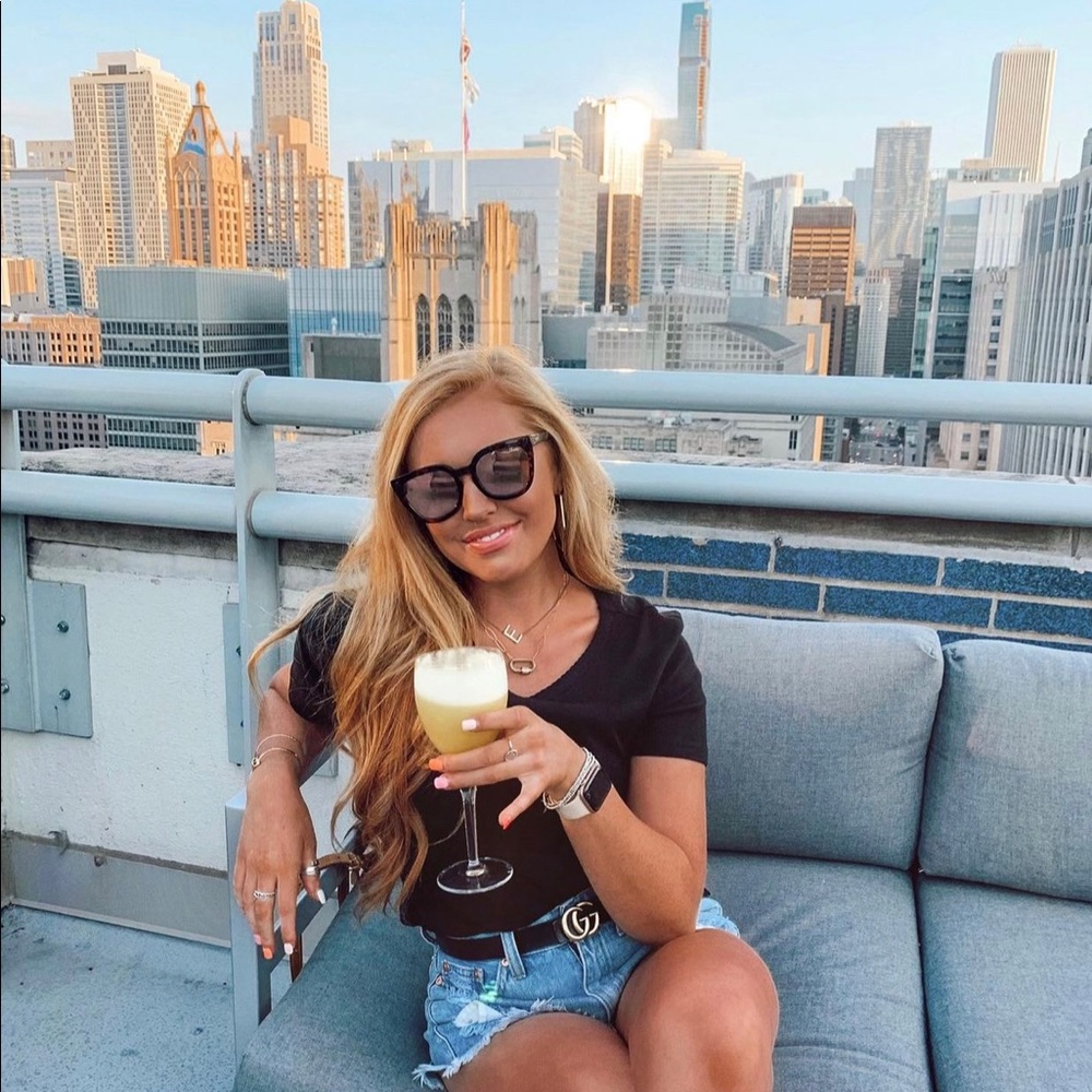 Meet your Posher, Erica